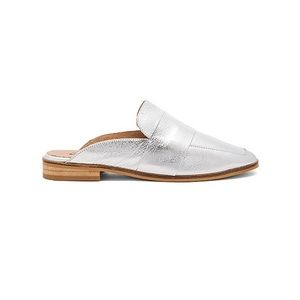 Free People Slides